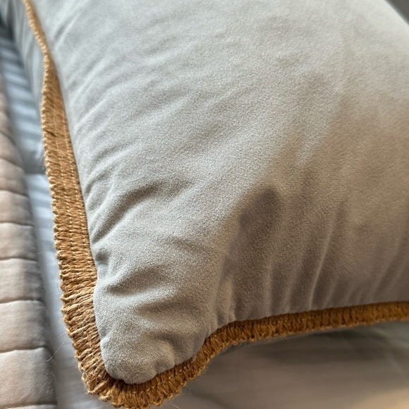 Dream Home Grey Velour Accent Home Pillows trimmed with burlap edges (2) - Picture 5 of 8